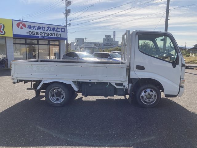 Toyota DYNA TRUCK 2005-02 14748-7