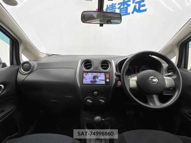 Nissan NOTE 2013-04 252012-1