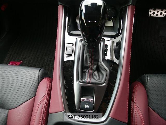 Subaru LEVORG 2022-09 276375-11