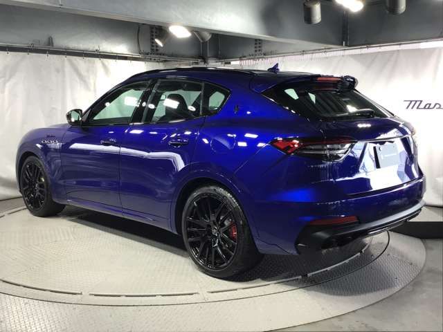 Maserati LEVANTE 2022-11 4817-8