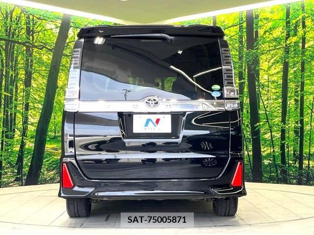 Toyota VOXY 2018-10 231405-15