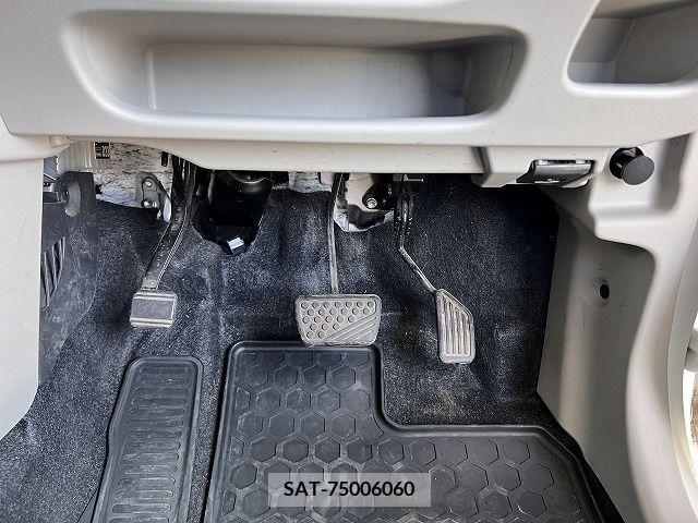 Daihatsu MOVE 2019-06 364108-16