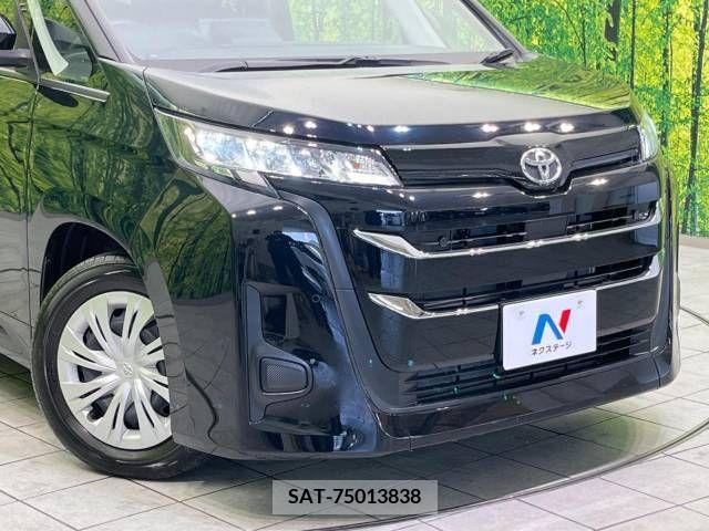 Toyota NOAH 2023-04 244487-13