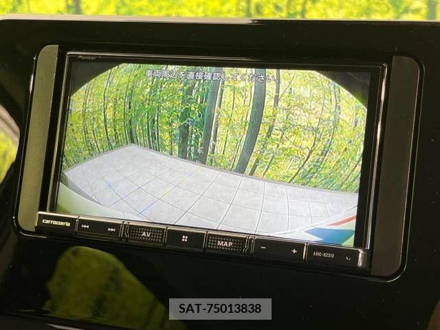 Toyota NOAH 2023-04 244487-5