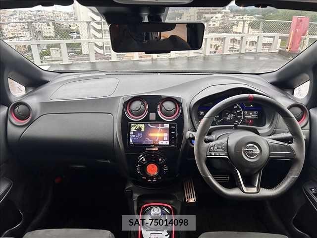Nissan NOTE 2019-03 279861-1