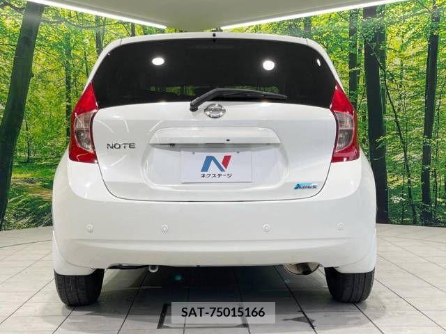 Nissan NOTE 2015-03 328239-15