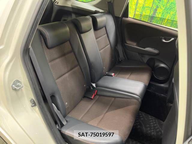 Honda FIT SHUTTLE 2012-02 253242-8