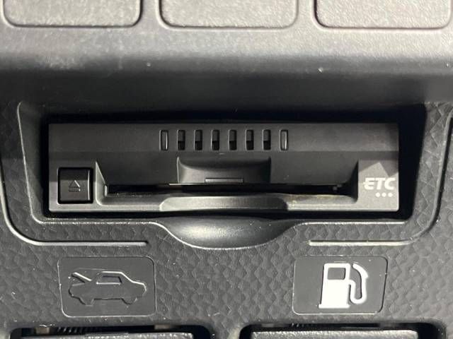 Toyota ROOMY 2018-11 18468-7