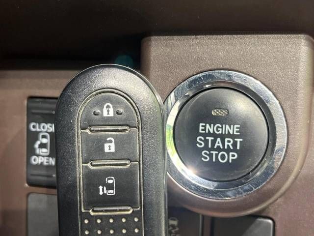 Toyota ROOMY 2018-11 18468-6