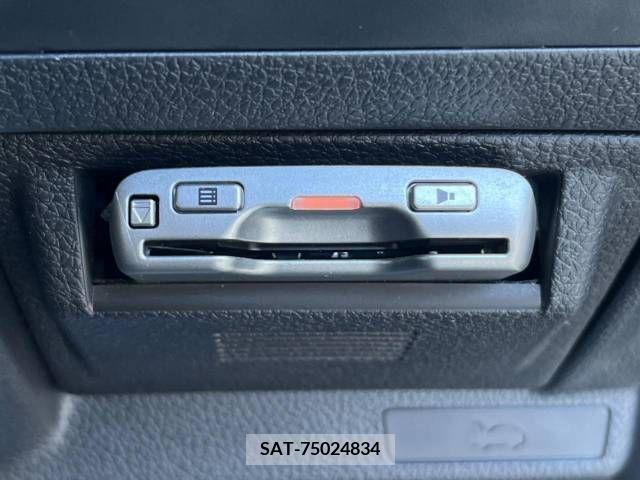 Subaru LEVORG 2016-08 317209-8
