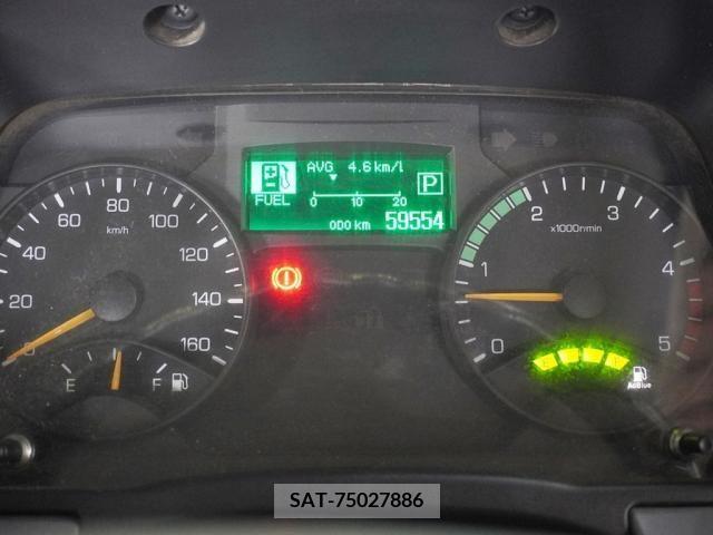 Mitsubishi CANTER 2016-03 380304-3
