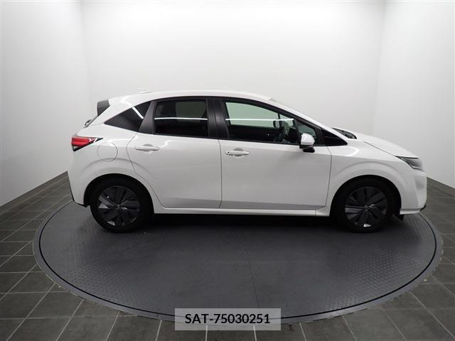 Nissan NOTE 2022-01 347875-29