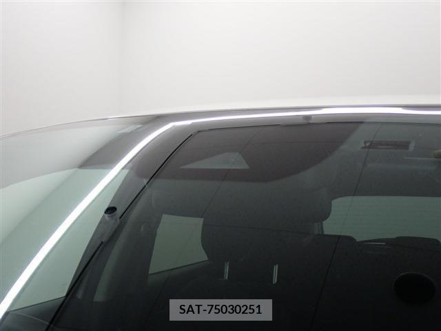 Nissan NOTE 2022-01 347875-7