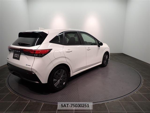 Nissan NOTE 2022-01 347875-3