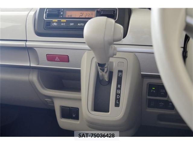Suzuki SPACIA 2018-09 285569-11