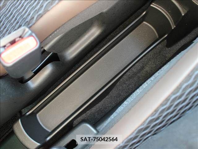 Suzuki HUSTLER 2022-09 361615-28