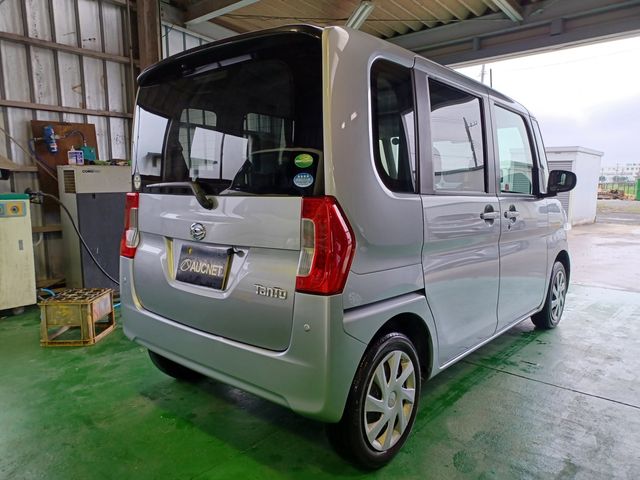 Daihatsu TANTO 2018-06 2990-2