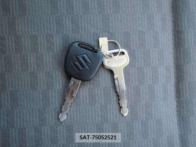 Suzuki EVERY 2023-10 390729-19