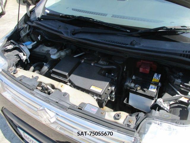 Suzuki WAGON R 2013-10 371051-29