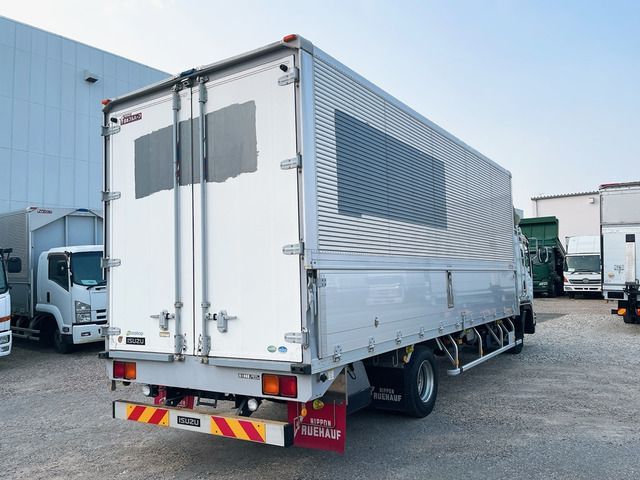 Isuzu FORWARD 2017-09 667-5