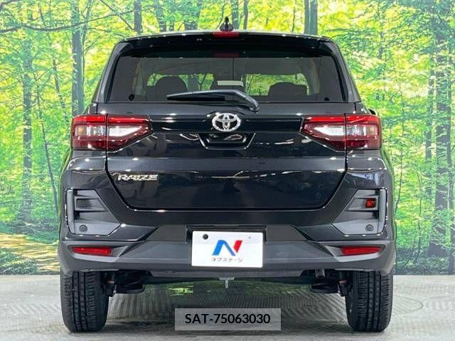 Toyota RAIZE 2022-02 354518-15