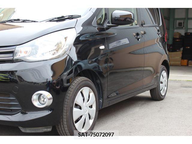 Mitsubishi EK WAGON 2013-12 390571-9