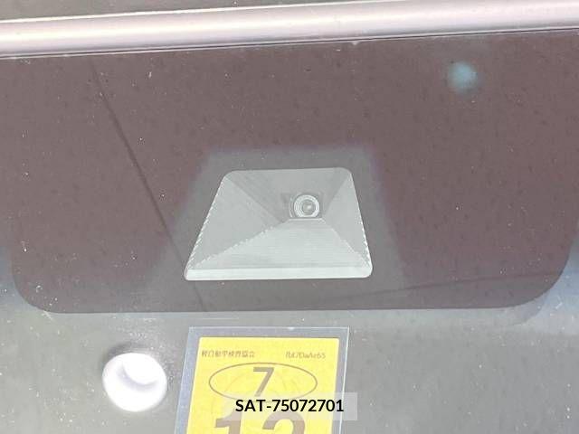 Honda N BOX CUSTOM 2022-12 347831-4