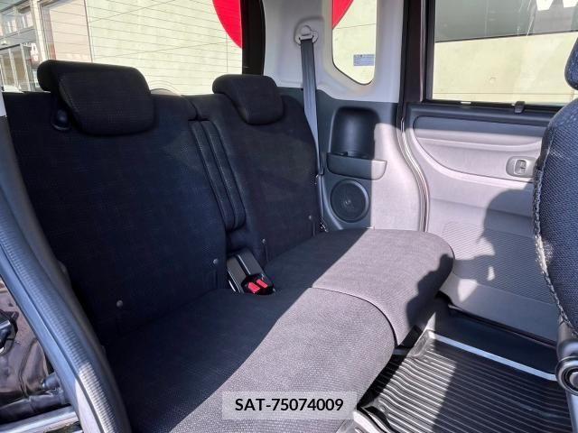 Honda N BOX 2017-06 306829-26