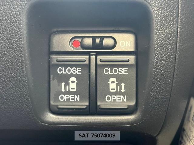 Honda N BOX 2017-06 306829-16