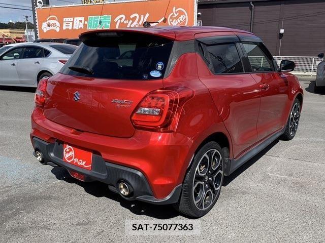 Suzuki SWIFT 2017-09 222903-4