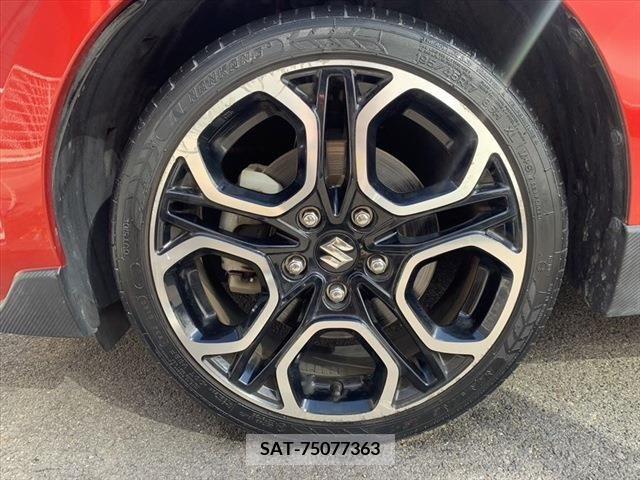 Suzuki SWIFT 2017-09 222903-17