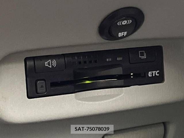 Toyota PRIUS 2012-02 366439-3