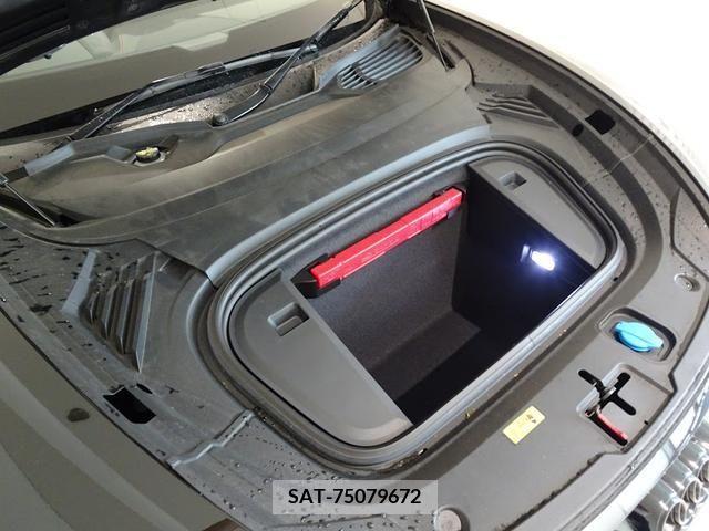 Audi E-TRON 2023-02 261325-10