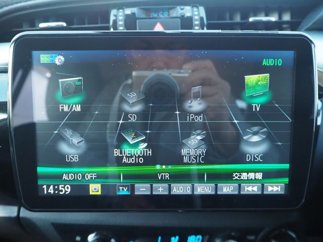 Toyota HILUX 2020-10 14134-14