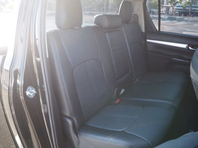 Toyota HILUX 2020-10 14134-20