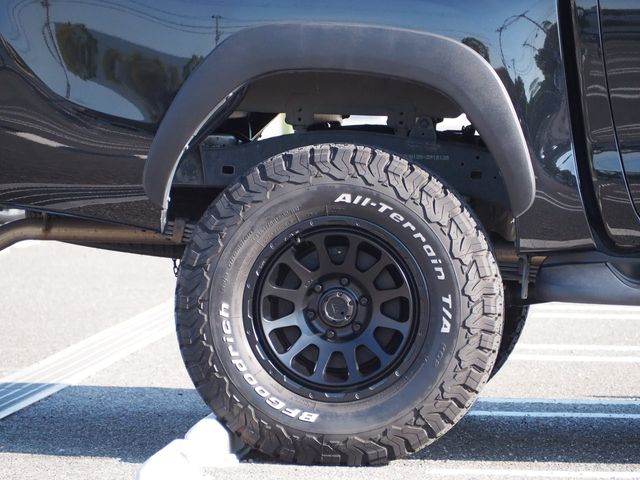 Toyota HILUX 2020-10 14134-6