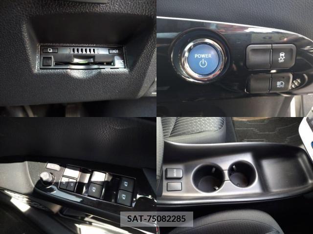 Toyota PRIUS 2017-10 366647-6