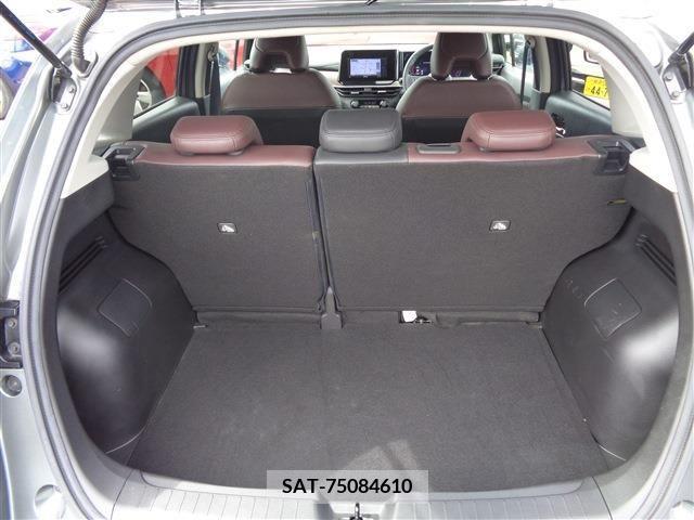 Nissan AURA 2022-06 302578-12