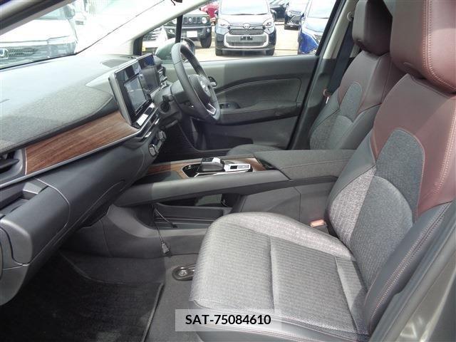 Nissan AURA 2022-06 302578-8