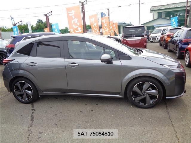 Nissan AURA 2022-06 302578-2