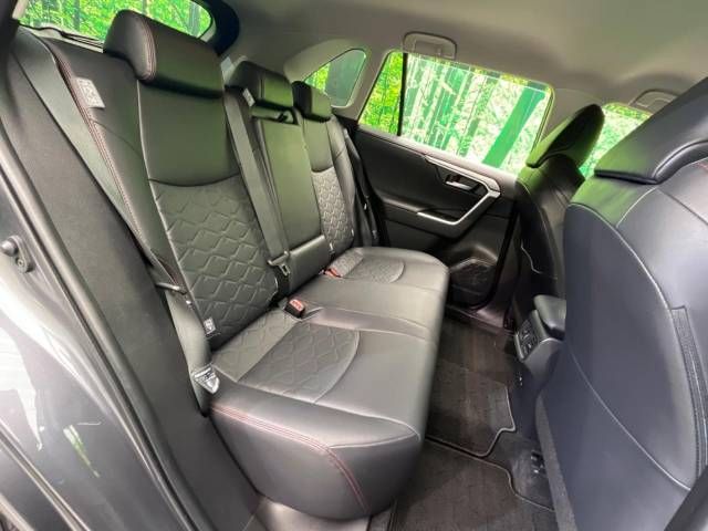 Toyota RAV4 2021-03 19836-9