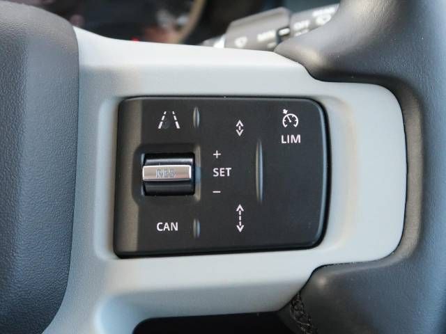 ROVER DEFENDER 2022-08 21068-3