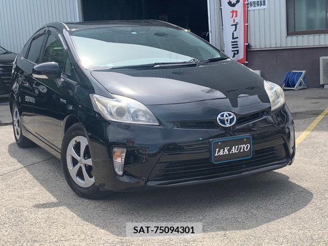 Toyota PRIUS 2012-07 282201-2