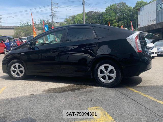 Toyota PRIUS 2012-07 282201-4