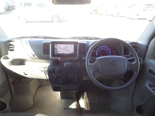 Nissan CLIPPER 2017-09 180699-2