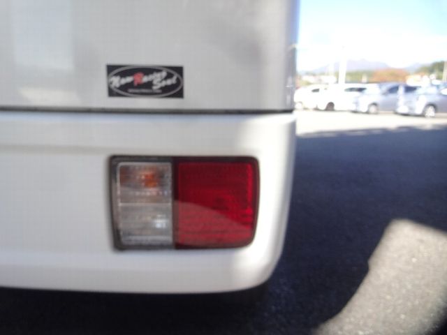 Nissan CLIPPER 2017-09 180699-29