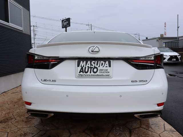 Lexus GS 2017-05 2537-5