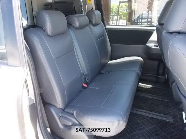 Toyota VOXY 2012-12 321338-16