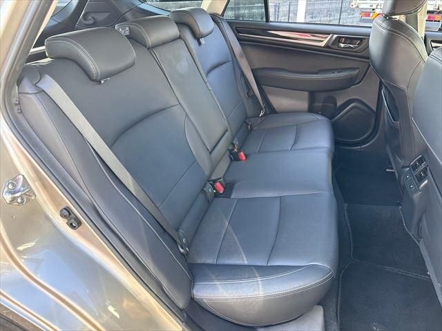Subaru OUTBACK 2015-02 192314-19
