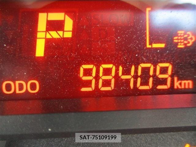 Hino DUTRO 2017-09 351102-16